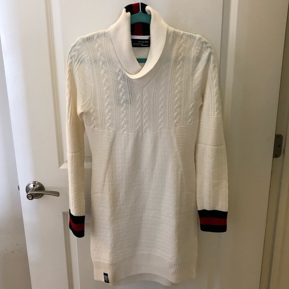 NWT UA Sweater dress - lightweight - Picture 1 of 2